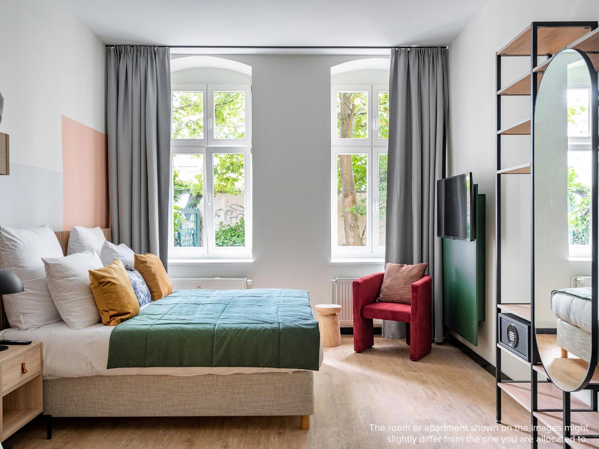 1 Bedroom Apartment Bunk Bed